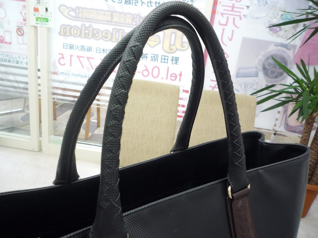 野田阪神でボッテガ マルコポーロのバッグが高く売れると口コミで話題の買取専門店