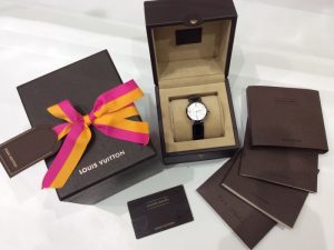 ブランド腕時計を高く売るなら、イオン藤井寺店へ！