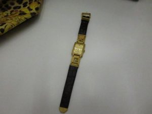 八尾市で ジャンニ ヴェルサーチ　バッグ・腕時計 高価買取させて頂きました。