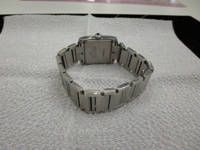 【柏原】【東大阪】カルティエの腕時計を高く売るなら　買取のサカイ 近鉄八尾駅前店にお任せ下さい。サカイ引越センターグループです。