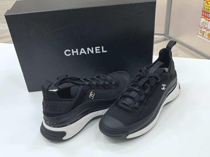 5万3千円より10%引　箱なし　CHANEL 35.5　ツイードスニーカー　黒