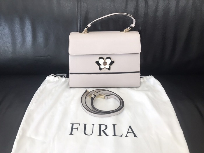 FURLA ムゲット 2way ショルダーバッグ バタフライ