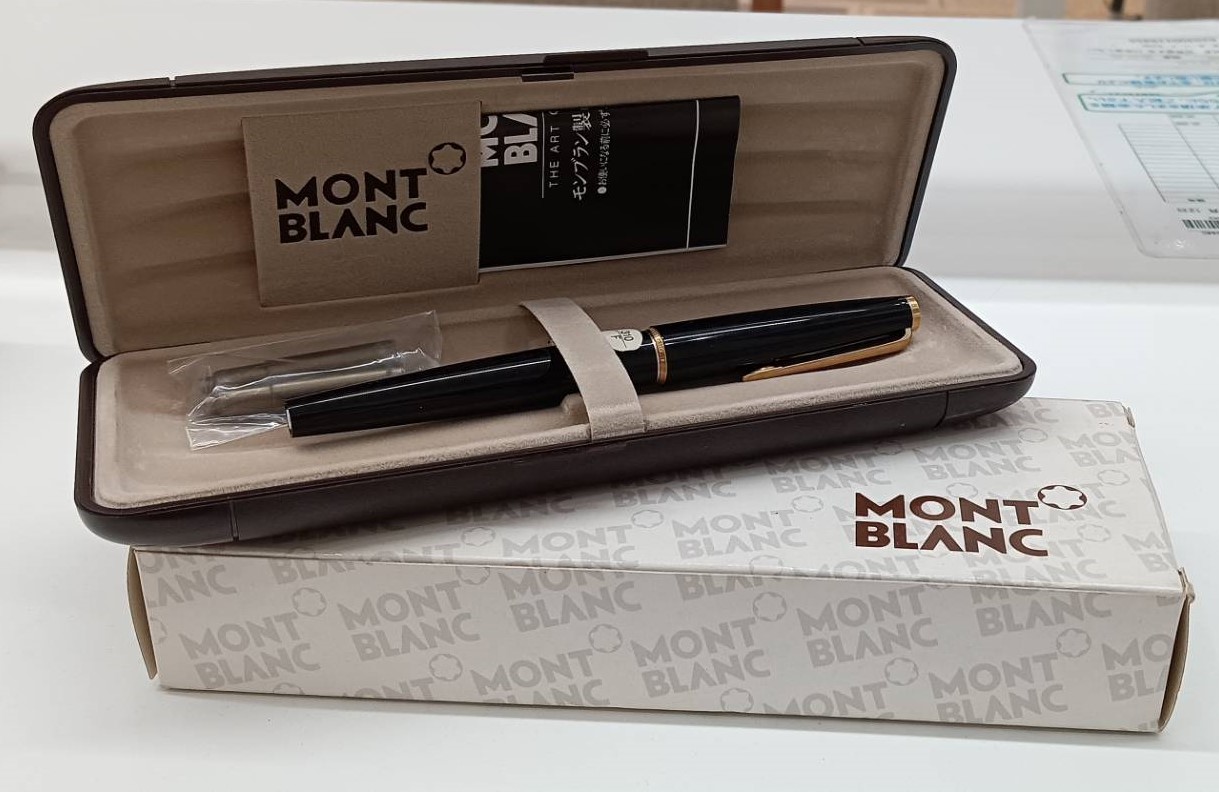 MONTBLANC　モンブラン　ボールペン