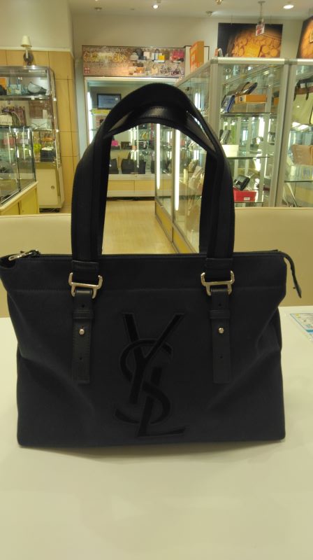 つかしん　YSL　ショルダーバッグ