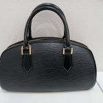 JJコレクション 堺東店｜堺市役所前・堺東駅より3分。堺市でブランド・腕時計・貴金属の買取ならお任せ