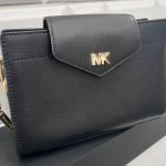 マイケルコース バッグ