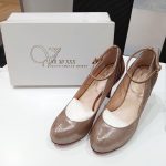 靴 ヒールパンプス