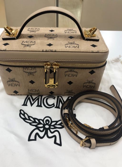 MCMバニティバッグ ヴィセトス