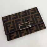 フェンディ 財布