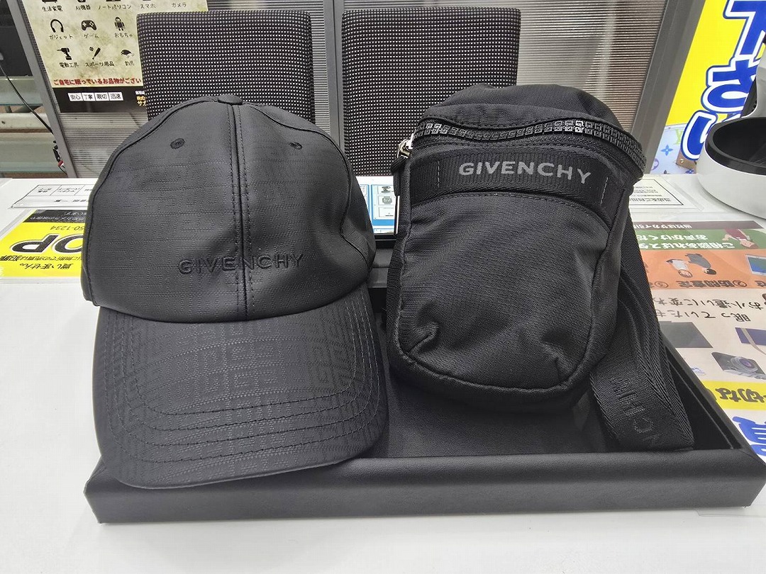 ジバンシー　バッグ　キャップ