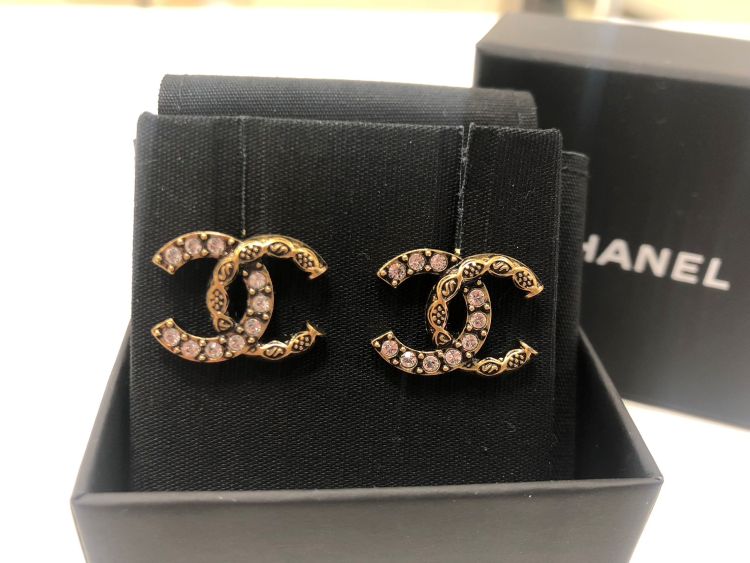 シャネル ココマークピアス