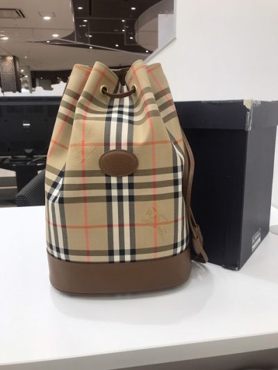 【買取実績】Burberrys ノバチェック シャドーホース 巾着ショルダーバッグ【徳島店】