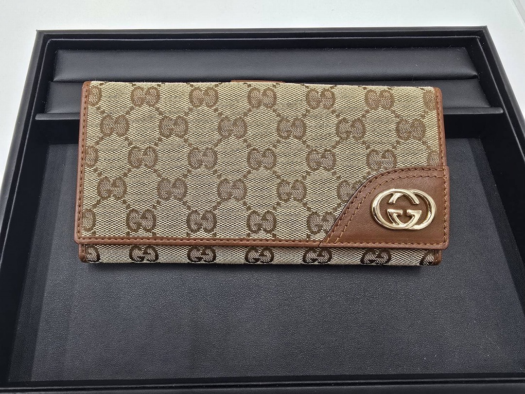グッチ 財布