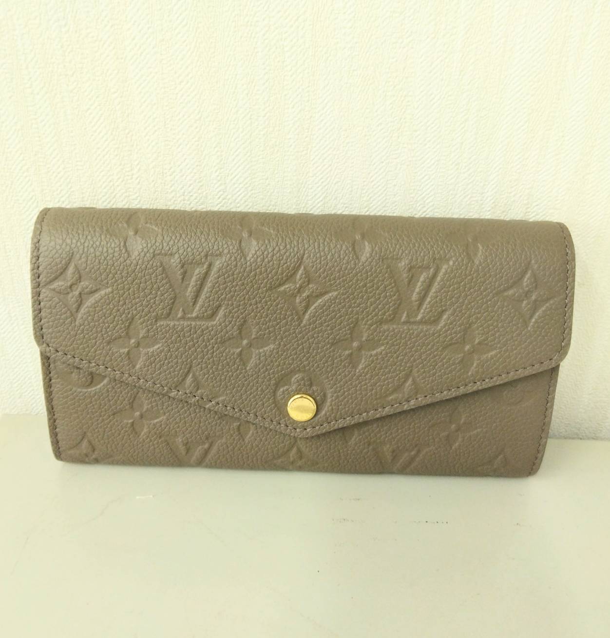 LV ポルトフォイユサラ 長財布 M25909