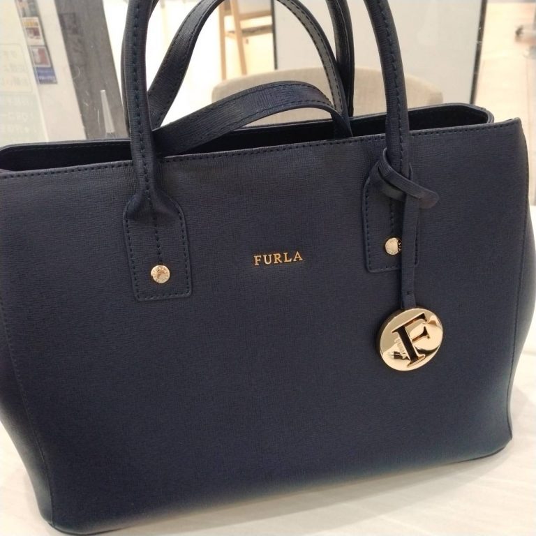 フルラ　バッグ