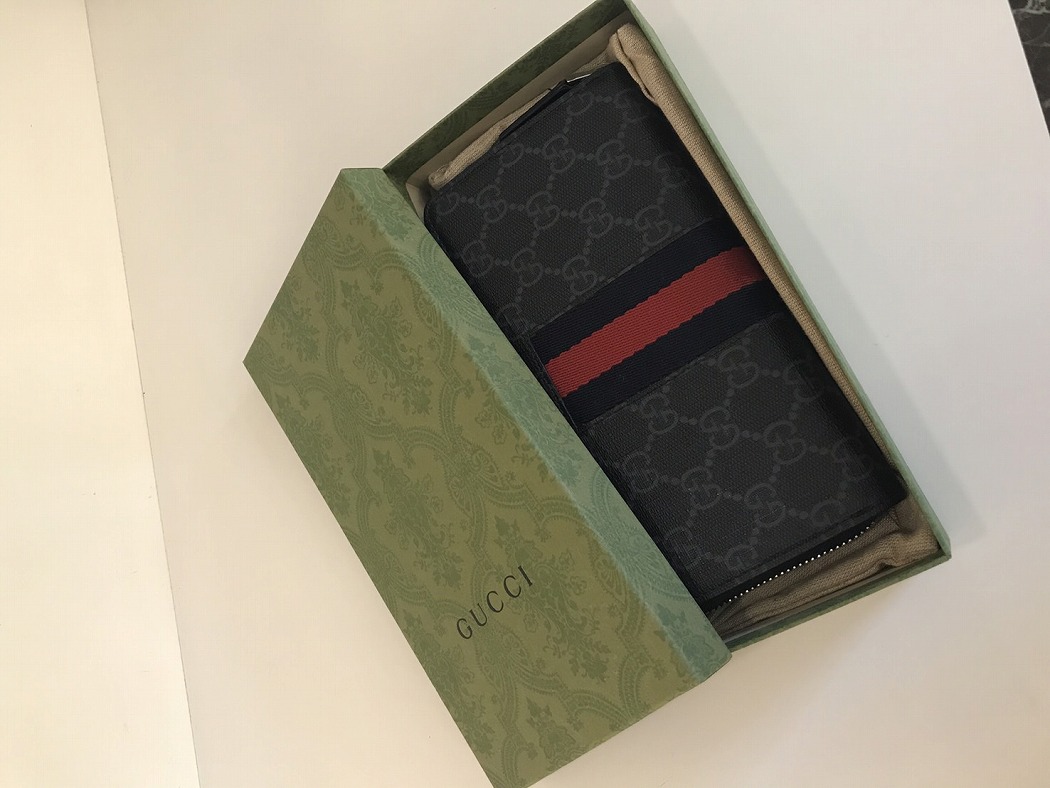 グッチ 財布