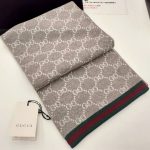 グッチ マフラー