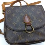 買取のサカイ 近鉄八尾駅前店 ブランド品や時計、貴金属を買取。金券販売あり。