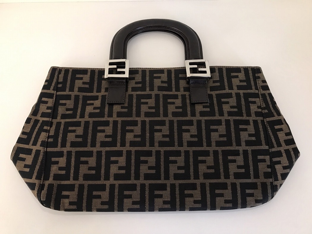 フェンディ バッグ