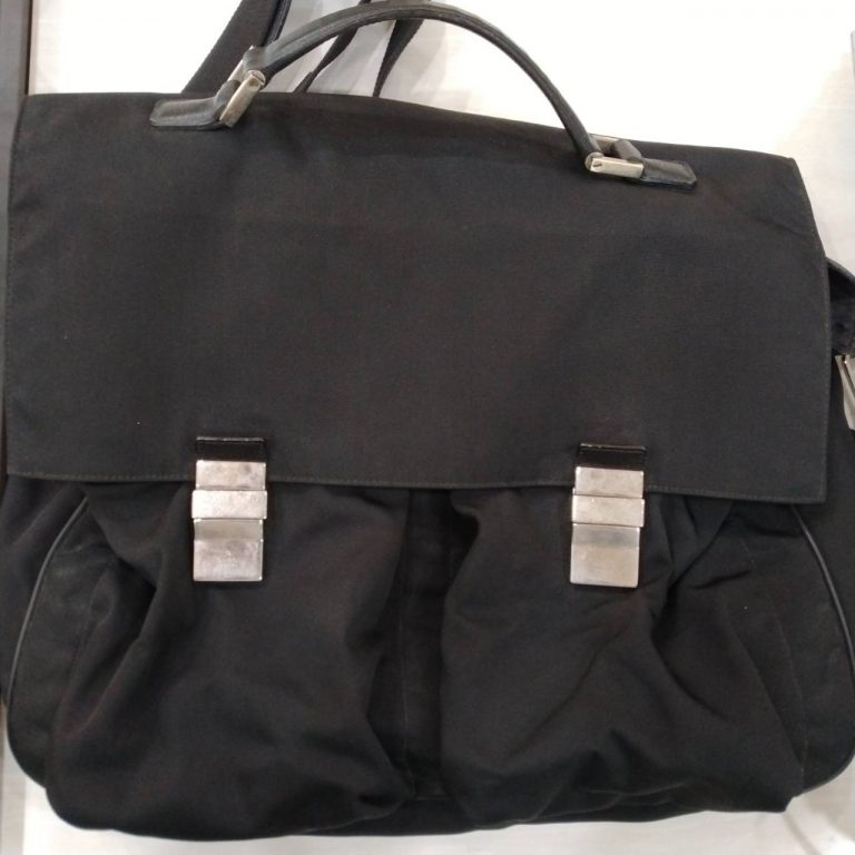 グッチ　バッグ