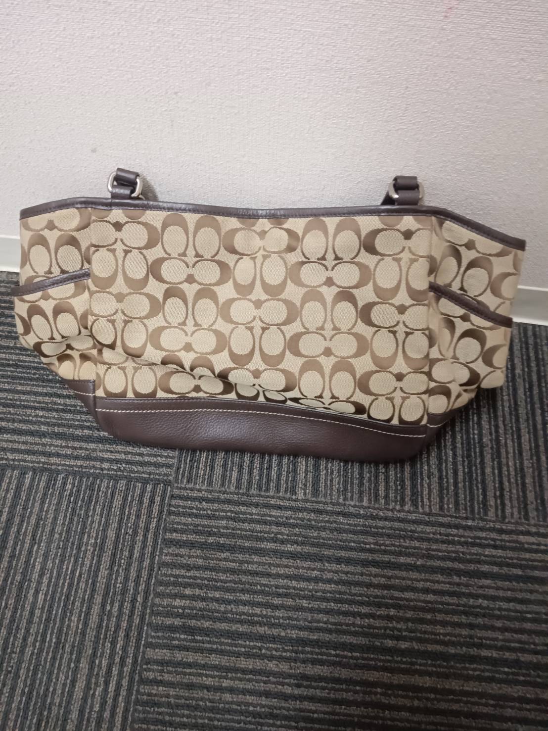 コーチ　ハンドバッグ