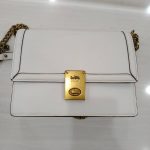 コーチ　バッグ