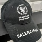 バレンシアガ 帽子