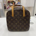 買取のサカイ イズミヤ八尾店