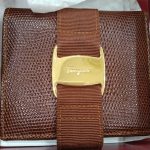 フェラガモ 財布