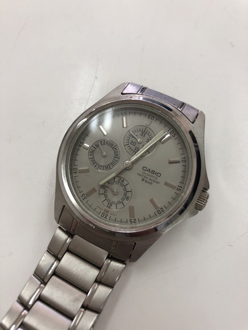 カシオ　腕時計