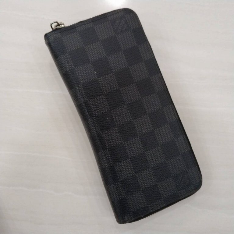 ヴィトン 財布