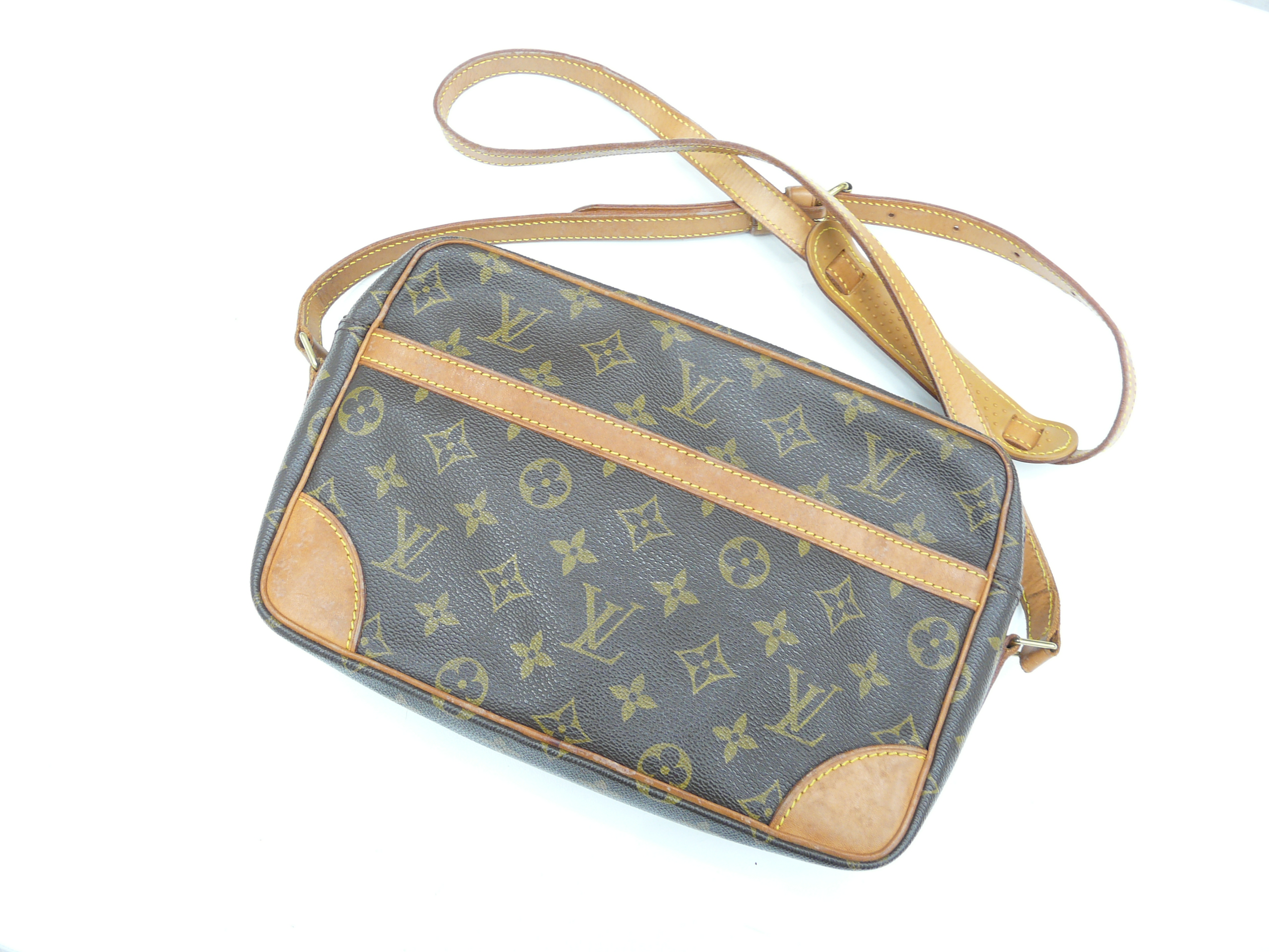 ルイヴィトン モノグラム トロカデロ27 M51274