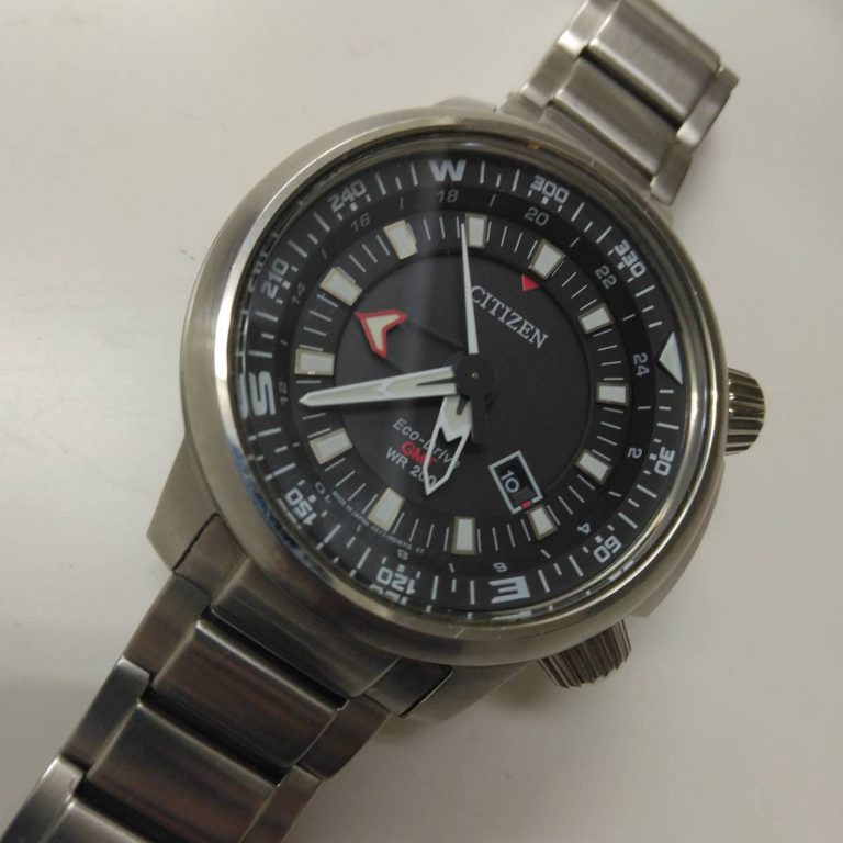 シチズン メンズ GMT ソーラー B877-005600