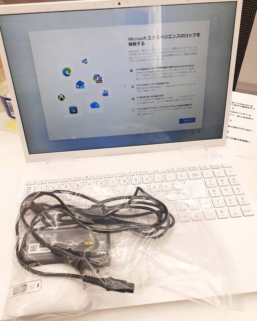 NEC ノートパソコン