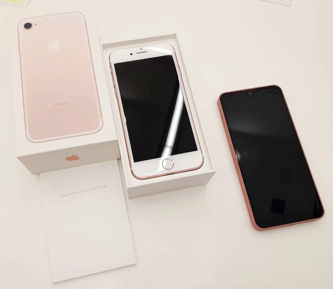 スマホ 携帯電話