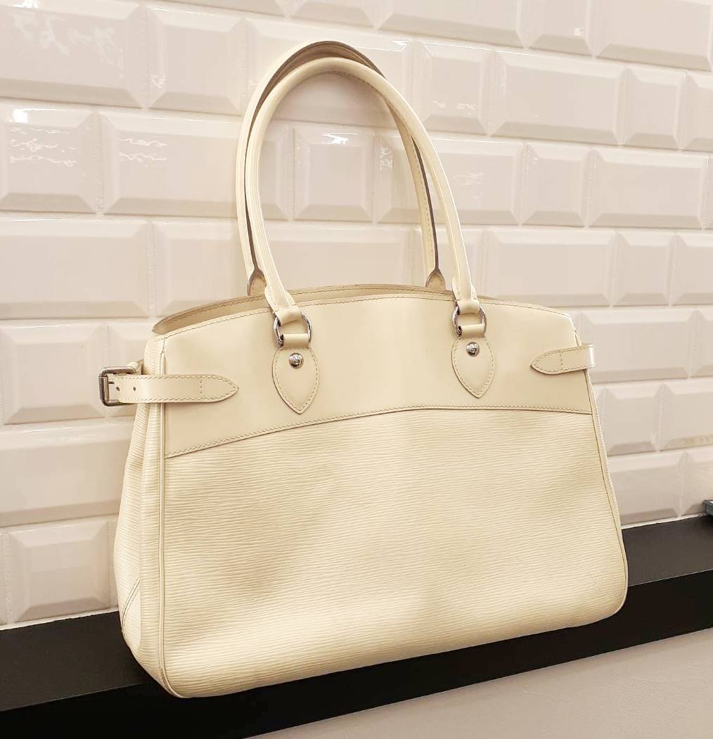 ヴィトン バッグ