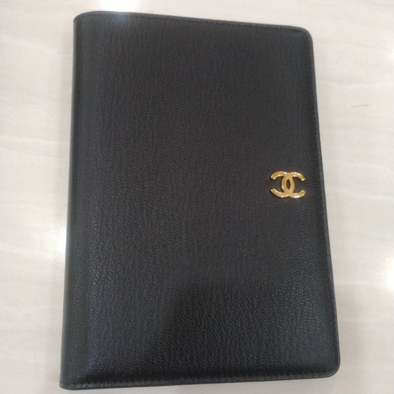 シャネル 財布