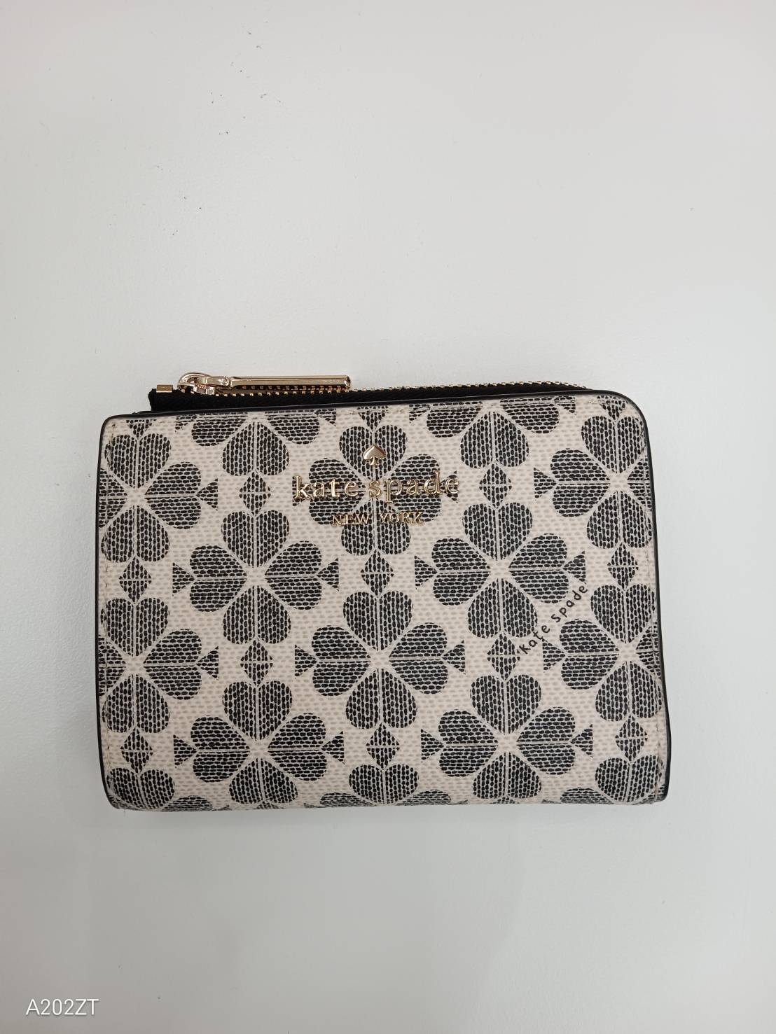 ケイトスペード Kate Spade スペード フラワー 二つ折り財布